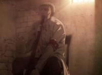 《进击的巨人》最终季第三集：莱纳绝望吞枪，艾伦终于出场