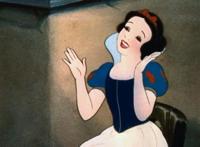 迪士尼：当灰姑娘砸碎水晶鞋那一刻，迪士尼公主们站起来了！