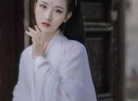 《团宠医妃：我家夫人谁敢惹》我家夫人只有我能欺负！