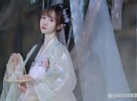 《团宠医妃：我家夫人谁敢惹》我家夫人只有我能欺负！