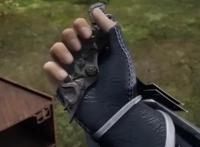 《绝世武魂》：这年头英雄救美多了，偶尔也可以来个英雄救俊