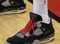 “鞋王”塔克最贵的5双鞋：第4双像阿童木，第1双有钱也未必能买