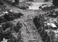 从进击到趴窝？谈谈《进击的巨人》