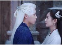 毁了一部小说！《镜·双城》太难看，陈钰琪和李易峰完全不在状态