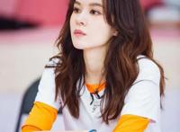 《镜·双城》漫版定档8月15日，剧版也即将来袭，李易峰令人期待