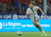 梅西生涯首个倒钩进球引爆社媒，而我爱上了他那双绿色战靴