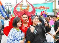 五一小长假重庆欢乐谷迎客近10万乐次元动漫节完美收官