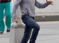 汤姆·哈迪片场照大公开电影《毒液：致命守护者》备受粉丝期待