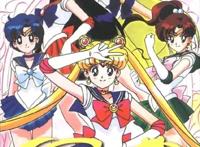 《美少女战士》：爱与正义的化身，代表月亮消灭你