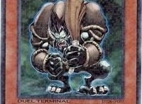 游戏王：金刚的自爆是为了召唤更强大的怪兽，绿狒狒着实让人害怕