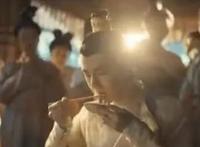 黄轩宋茜王一博组织神都小分队，是探案还是探店？