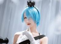 少女前线白棋皇后cosplay，如此可爱可别认为是持枪的雷姆喔