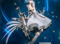 少女前线白棋皇后cosplay，如此可爱可别认为是持枪的雷姆喔