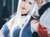 国人高颜值妹子COS的《少女前线》枪娘！造型真是相当酷哦！