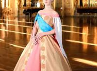 在许多动画电影中，具有特色的cosplay角色（上）