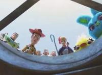 同为“顶流”情怀动画IP，《玩具总动员4》是如何输给《千与千寻》的？