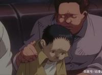 《怪医黑杰克》：因废水污染，女子全身关节变形，体内长出蓝色珍珠