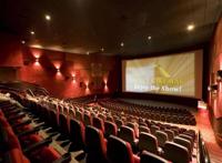 行业观察:好莱坞大片延期,有资金抄底影院,观众怀念观影时光