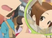 比西片牵高木同学的手更甜的情节，是西片“捞”到了高木同学