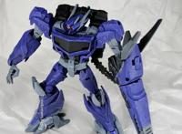 变形金刚《领袖之证》：霸天虎塞伯坦星球守卫指挥官-震荡波