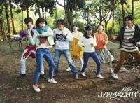 小学生唱《孤勇者》，大学生却在玩老鹰抓小鸡