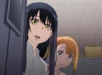 女主能看到幽灵，每天靠演技才能保住小命，这部十月新番有点好看