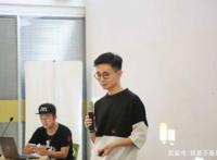 传说黄成希参与了《一人之下》第三季的动画制作，或许真不是吹牛