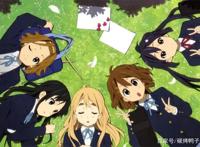 夏日里的轻音部，轻松欢快的氛围让你深陷其中——轻音少女