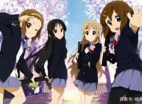 夏日里的轻音部，轻松欢快的氛围让你深陷其中——轻音少女