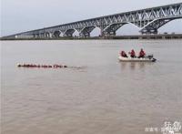 17岁少年坠亡，父亲发现儿子迷上暗黑网游动漫日记透露内心挣扎