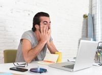 职场到处都是阴谋，防止小人给你布下的圈套，强大自己才是硬道理