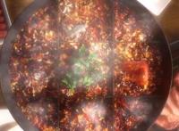 动画民调局异闻录上线，良心之作，镜头特写满是浓厚的重庆风味