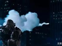 《生化危机2：启示录》是这个电影系列最经典的一部，你们说是吗