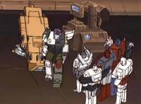 变形金刚第17集：为活下去，斯派克变了，威震天开心，大黄蜂着急