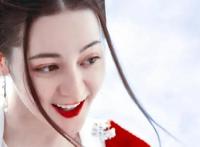 真人版《长歌行》好评、差评各一半，穿插漫画获称赞，但不是首创