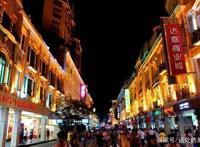 这座网红城市每年都有大量游客前往，只为目睹“海上花园”