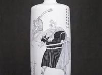 陈丽华：素手绘白瓷匠心显墨韵