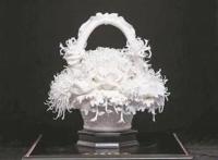 陈丽华：素手绘白瓷匠心显墨韵