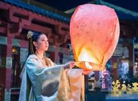 真人版《墓王之王》杀青很久，主演都是新人感觉很难还原动漫