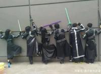 龙傲天角色满地爬，高中生成战力天花板，动动手指毁灭整个舰队