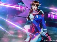 别以为穿上COS服就能破壁，看看卖家秀和买家秀，店家跪求删除