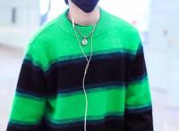 蔡徐坤真大胆，挑战“原谅色”毛衣，网友：忍者神龟？