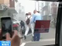 日本京都动画纵火事件细节曝光，民众漫迷自发前往现场悼念