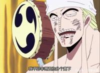 海贼王：鹤称他为世界三十年来最大威胁，到了剧场版北路飞吊着打