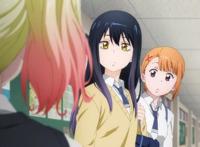 女主能看到幽灵，每天靠演技才能保住小命，这部十月新番有点好看