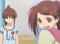 亲吻姐姐：自截亚香和理香图片第二弹，再给绅士们一次选择的机会