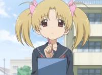 亲吻姐姐：当你们争亚香还是理香的时候，这个小萝莉我偷偷带走了