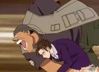 名侦探柯南：毛利兰一家三口都会过肩摔，新一稍不留神就小命不保