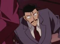 名侦探柯南：比安室透更强，毛利小五郎百发百中，是警校的传说