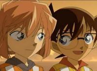 灰原哀有多喜欢柯南？从这4件事情可以看出，不亚于小兰